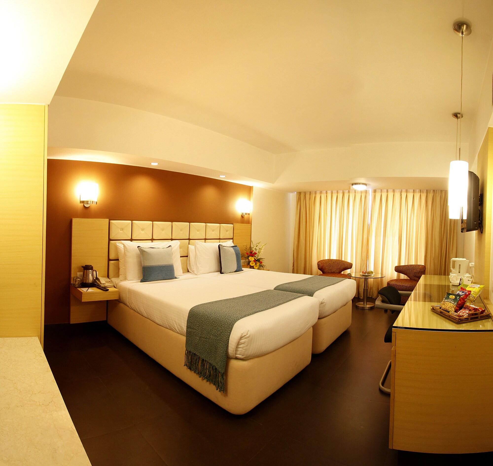 Hotel Sagar Plaza City Centre Púna Exteriér fotografie
