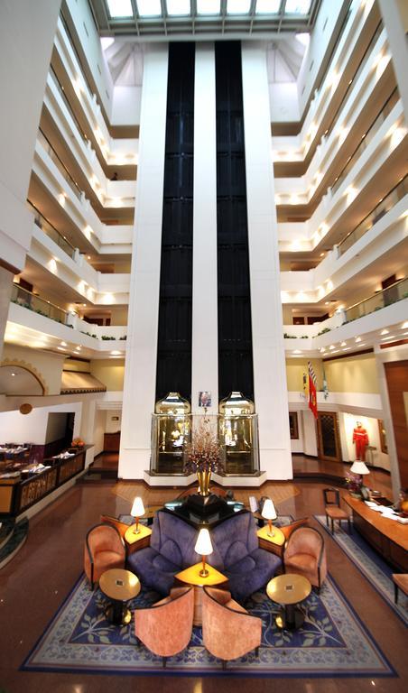 Hotel Sagar Plaza City Centre Púna Exteriér fotografie